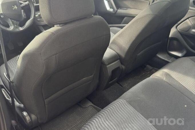 Peugeot 308 2015