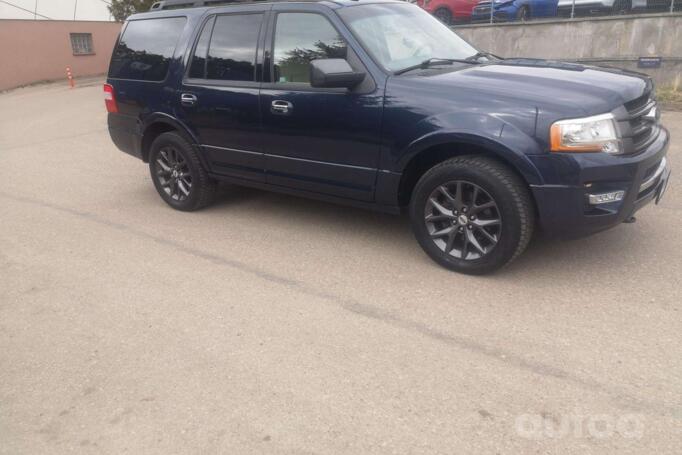 Ford Expedition U324 [restyling]