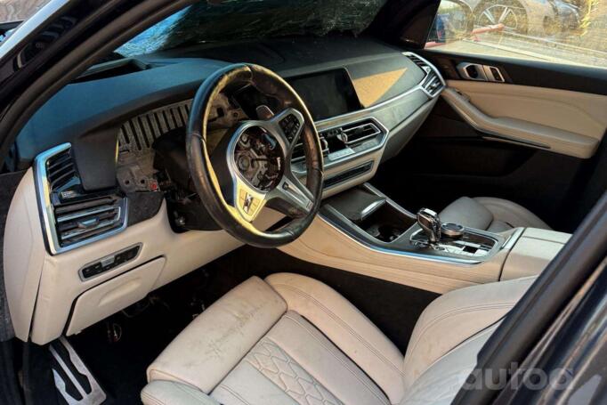 BMW X5 G05 Crossover