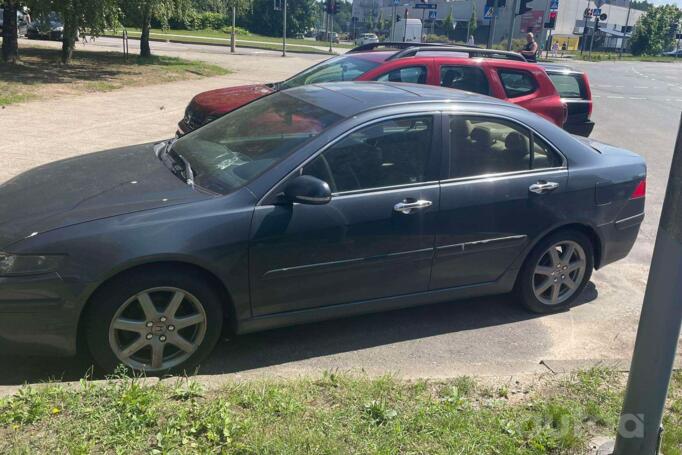 Honda Accord 7 generation Sedan 4-doors