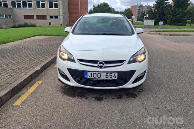 Opel Astra J [restyling] Sports Tourer wagon 5-doors
