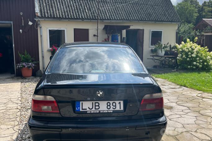 BMW 530 2002