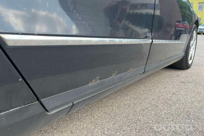 Volkswagen Passat B6 wagon 5-doors