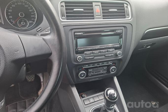 Volkswagen Jetta 6 generation Sedan