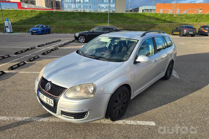 Volkswagen Golf 5 generation Hatchback 5-doors