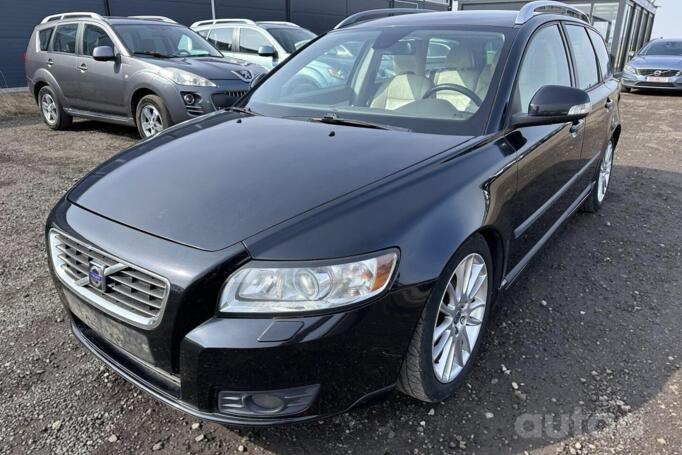 Volvo V50 1 generation [restyling]