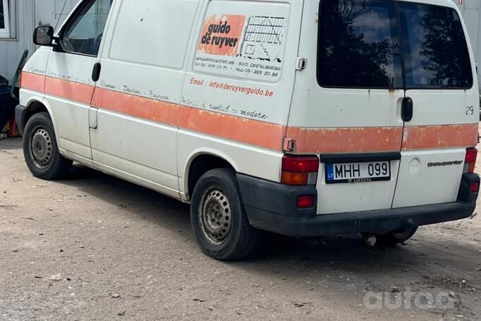 Volkswagen Transporter T4 Minivan 4-doors