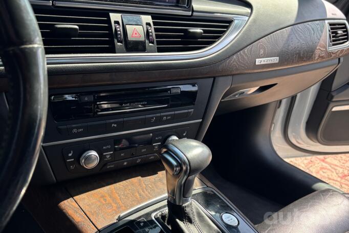 Audi A7 4G Sportback liftback