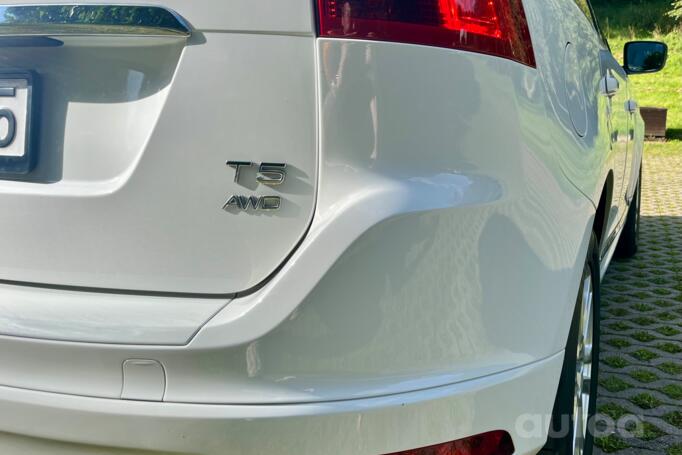 Volvo XC60 1 generation [restyling] Crossover