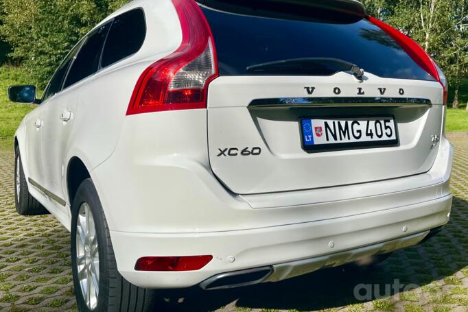 Volvo XC60 1 generation [restyling] Crossover