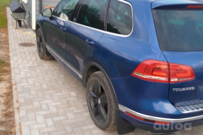 Volkswagen Touareg 2 generation [restyling] Crossover