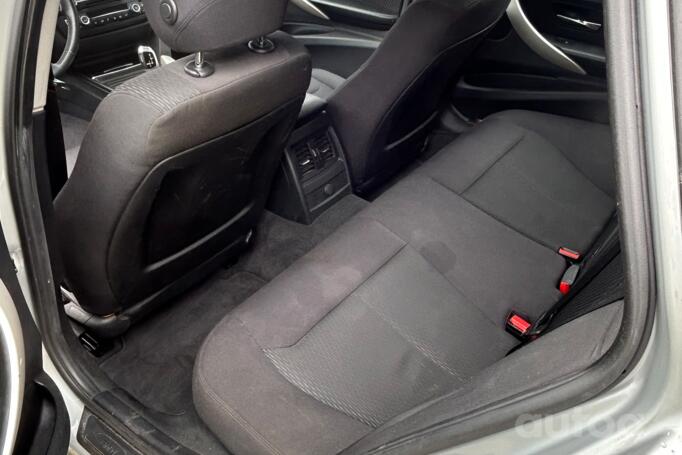 BMW 320 2013
