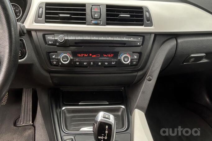 BMW 320 2013