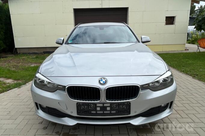 BMW 320 2013
