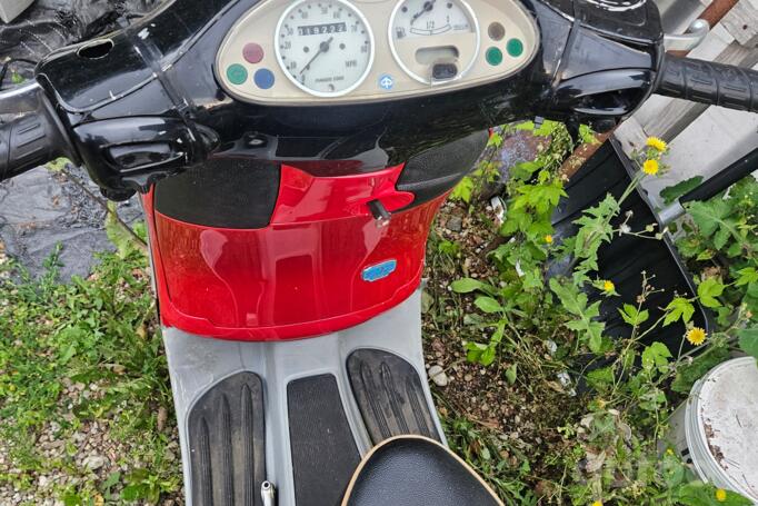 Vespa ET