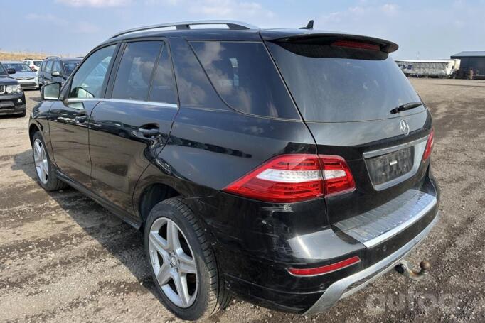Mercedes-Benz M-Class W166 Crossover 5-doors