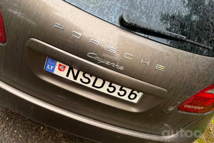 Porsche Cayenne 958 Crossover