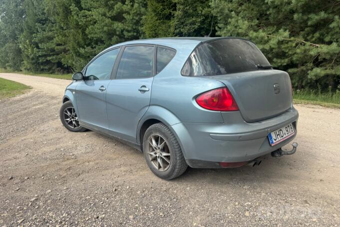 SEAT Toledo 3 generation Hatchback
