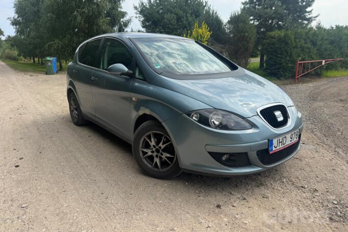 SEAT Toledo 3 generation Hatchback