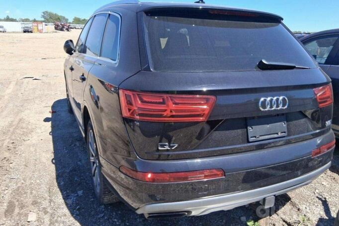 Audi Q7 4M Crossover