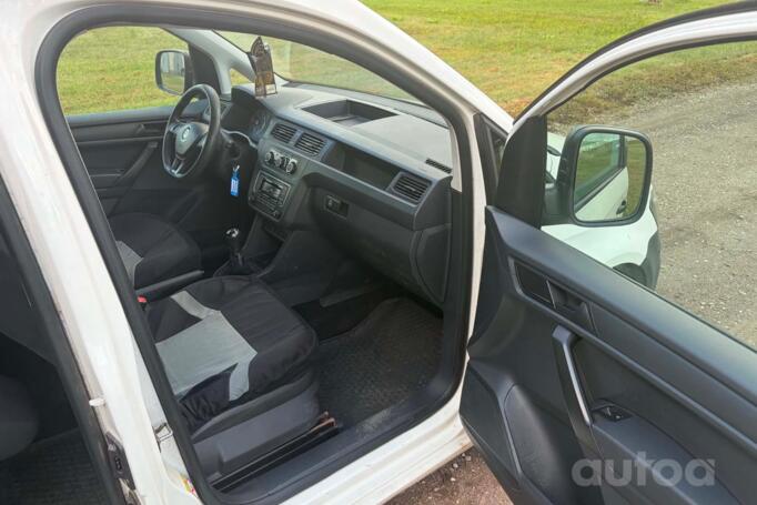 Volkswagen Caddy 4 generation Kombi Maxi minivan 4-doors