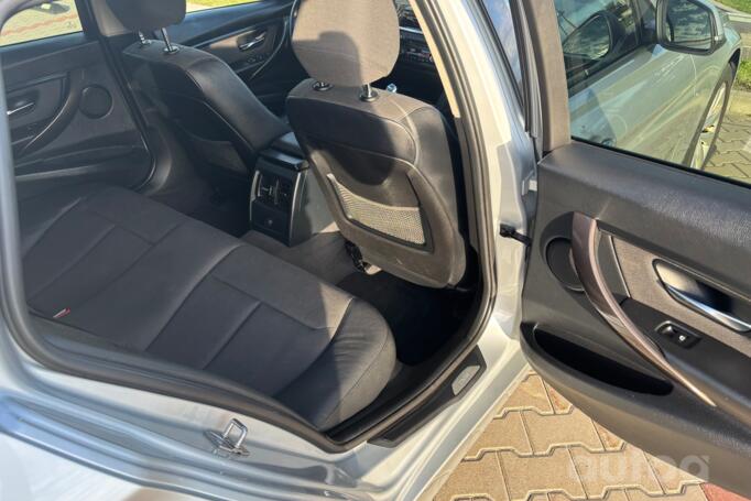 BMW 320 2013