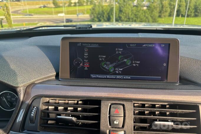 BMW 320 2013