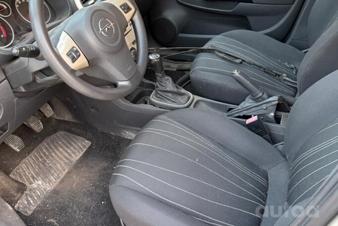 Opel Corsa D Hatchback 5-doors
