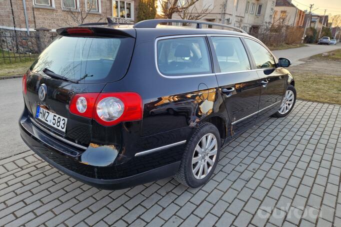 Volkswagen Passat B6 wagon 5-doors