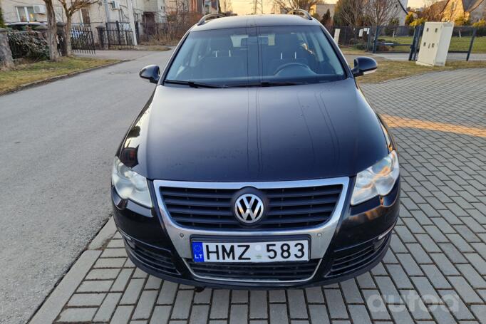 Volkswagen Passat B6 wagon 5-doors
