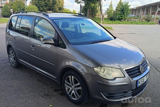 Volkswagen Touran 1 generation [restyling] Minivan 5-doors