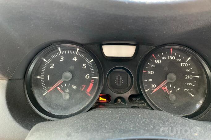 Renault Megane 2 generation [restyling] Hatchback 5-doors