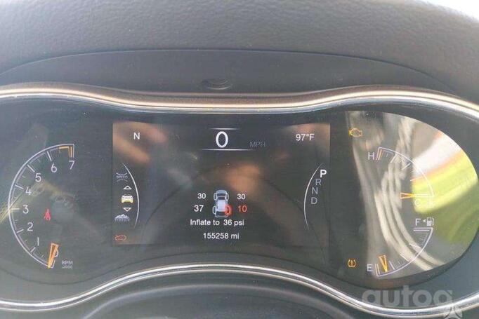 Jeep Grand Cherokee WK2 [restyling] SUV 5-doors