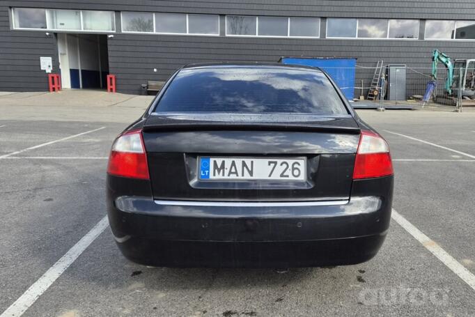 Audi A4 B6 Sedan