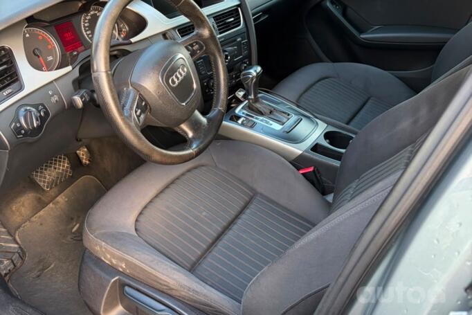 Audi A4 B8/8K Sedan 4-doors