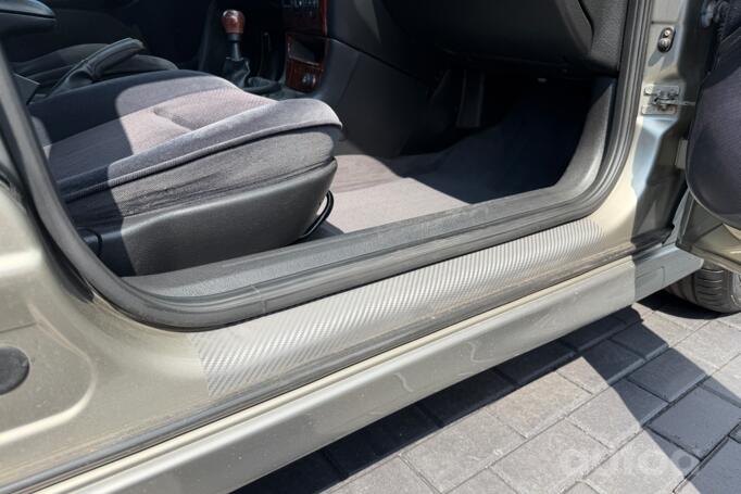 Opel Vectra B [restyling] Sedan 4-doors