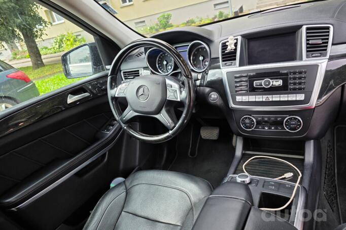 Mercedes-Benz GL-Class X166 AMG SUV 5-doors