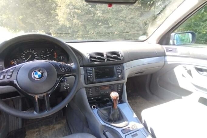 BMW 530 2002