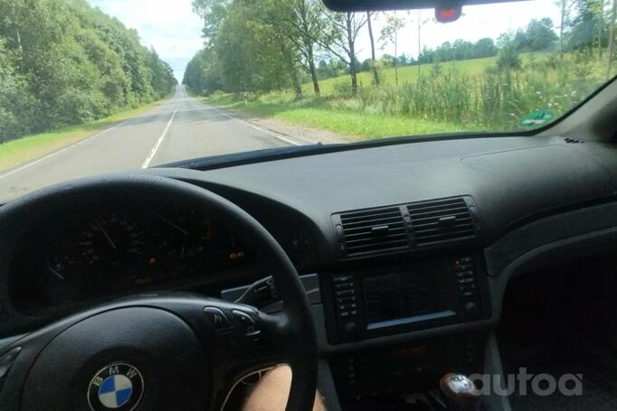BMW 530 2002