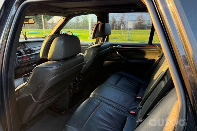 BMW X5 E70 Crossover