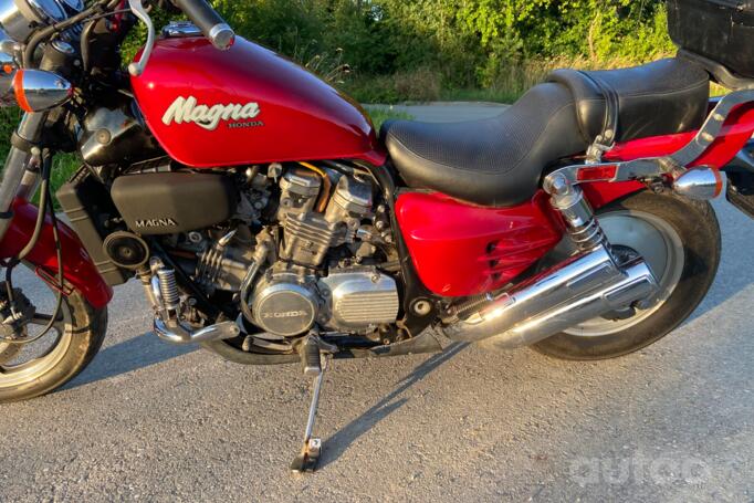 Honda VF