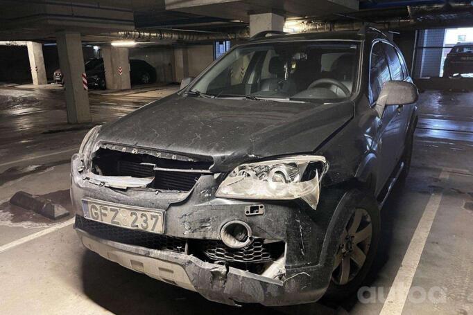 Chevrolet Captiva 1 generation Crossover
