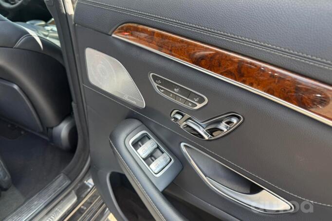 Mercedes-Benz S-Class W222 Sedan