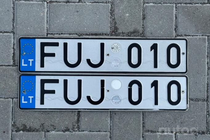 FUJ010