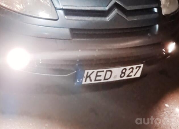 KED 827