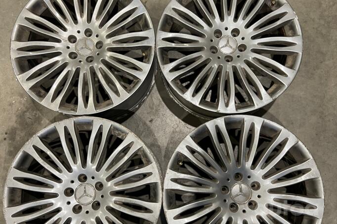 Mercedes-benz, valuveljed