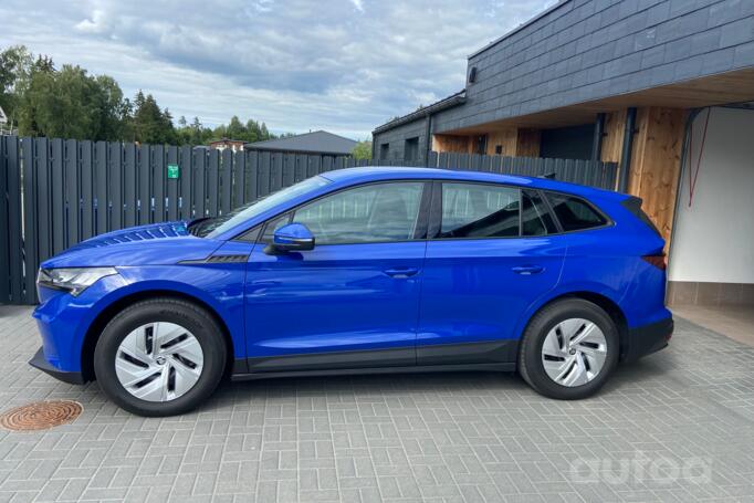 Skoda, terasest stantsitud