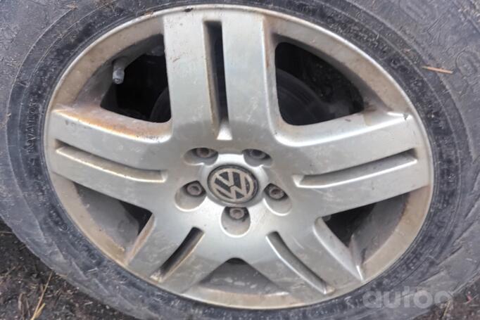 Wolsvagenn golf 4, valuveljed