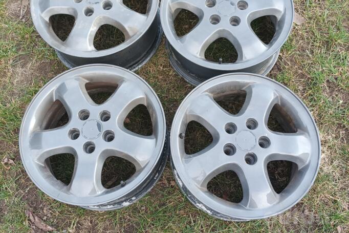 SAAB Opel, valuveljed