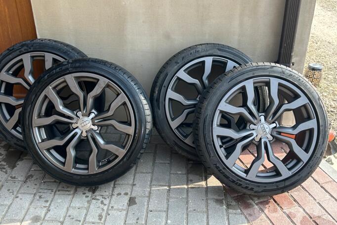 WSP Italy, valuveljed